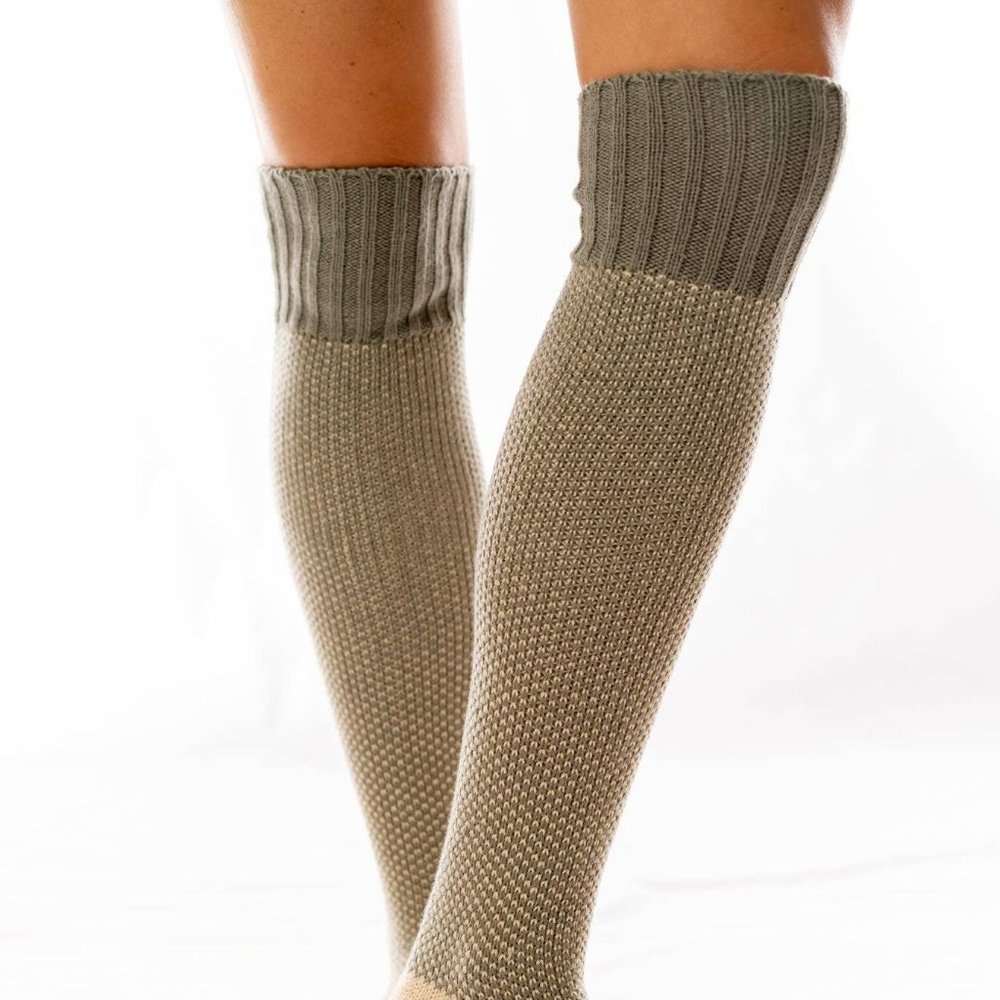 Knitted Knee High Cozy Lounge Socks GREEN - Picture 3 of 5